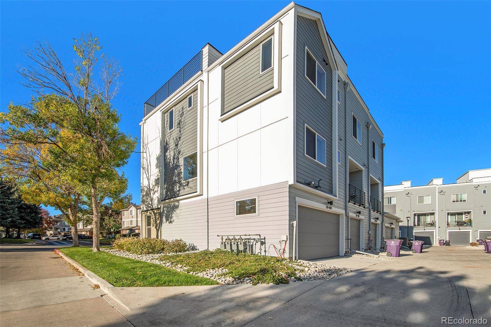 888 S Valentia ST #104, Denver, CO 80247