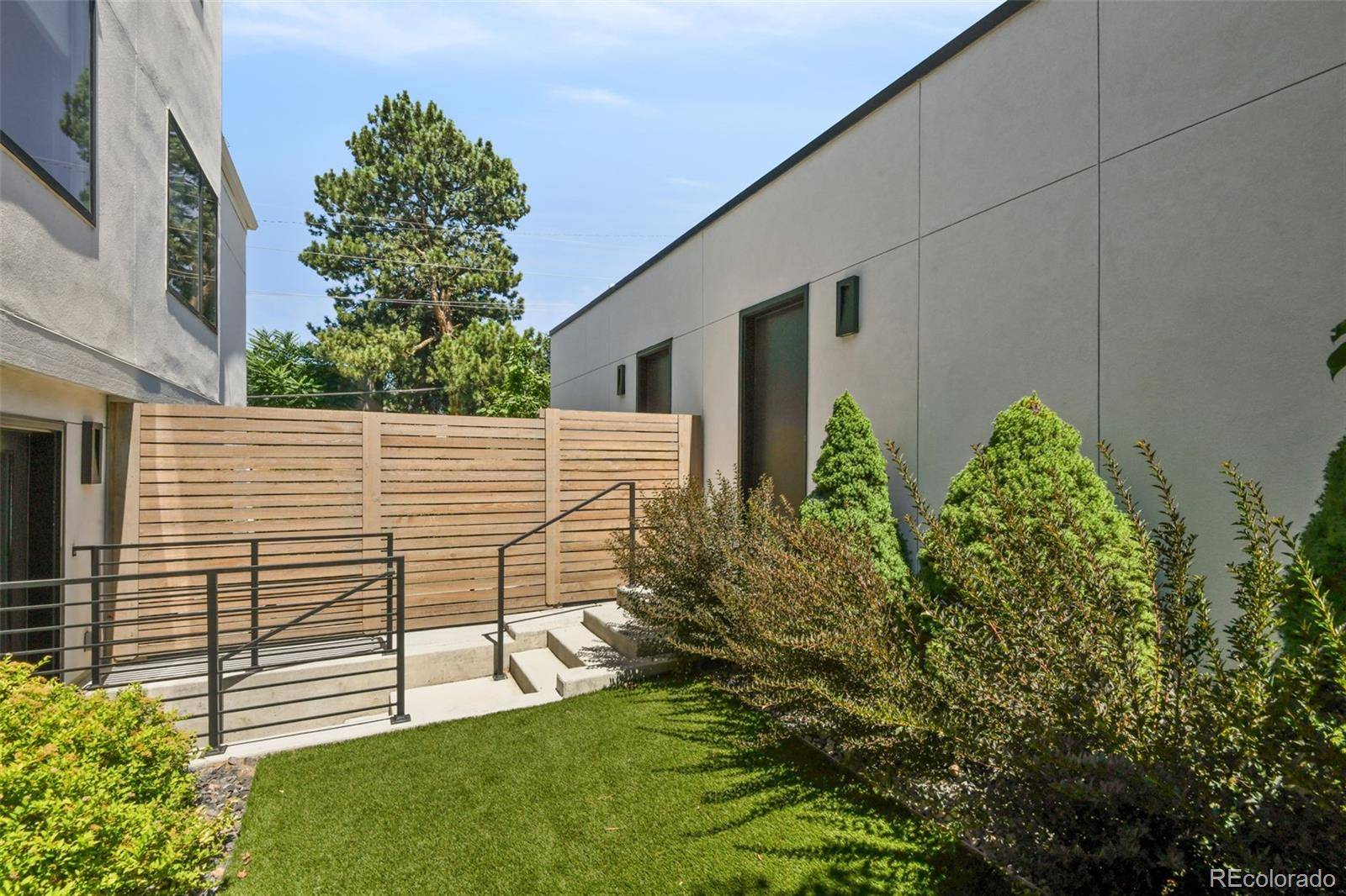 288 Monroe ST, Denver, CO 80206