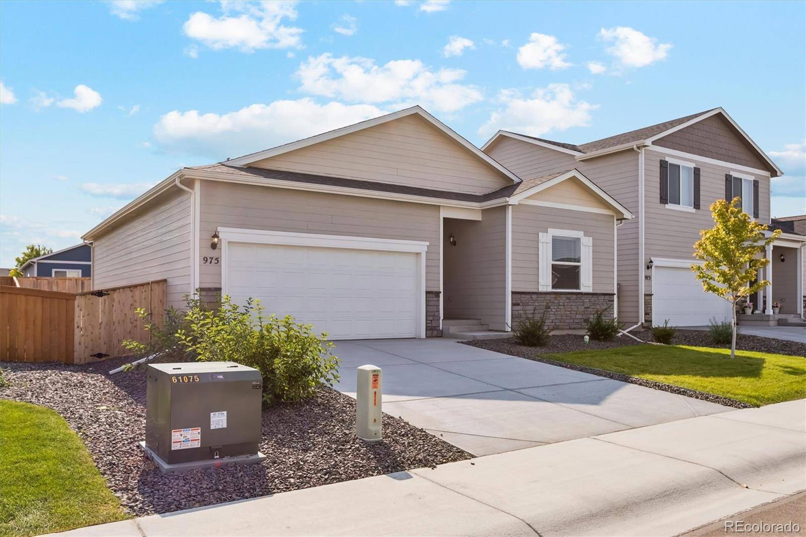 975 Cascade Falls ST, Severance, CO 80550