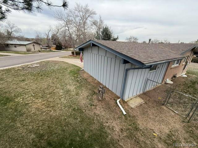 5674 W Chestnut AVE, Littleton, CO 80128