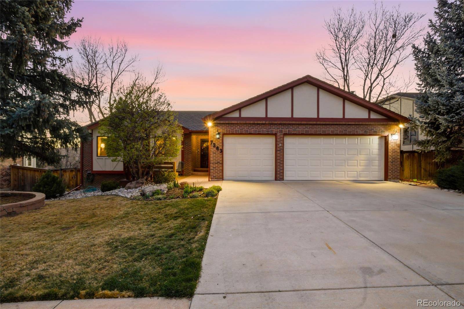 7263 S Sundown CIR, Littleton, CO 80120