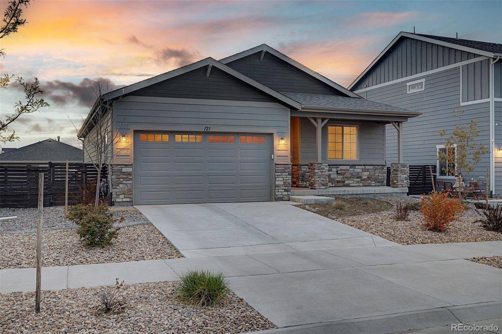 121 S Vandriver WAY, Aurora, CO 80018