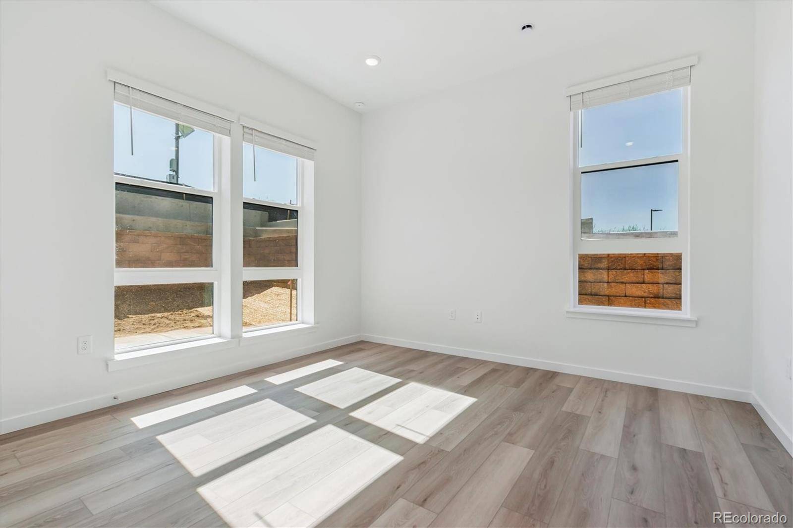 11493 E Briarwood CIR, Centennial, CO 80112