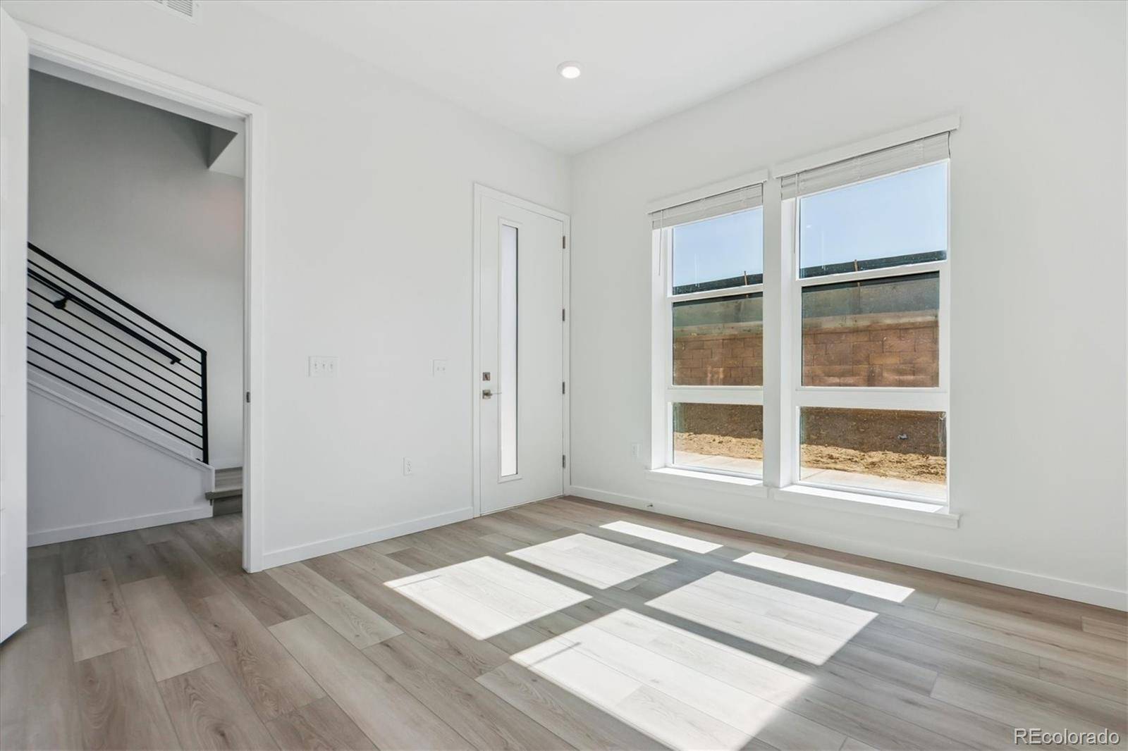 11493 E Briarwood CIR, Centennial, CO 80112