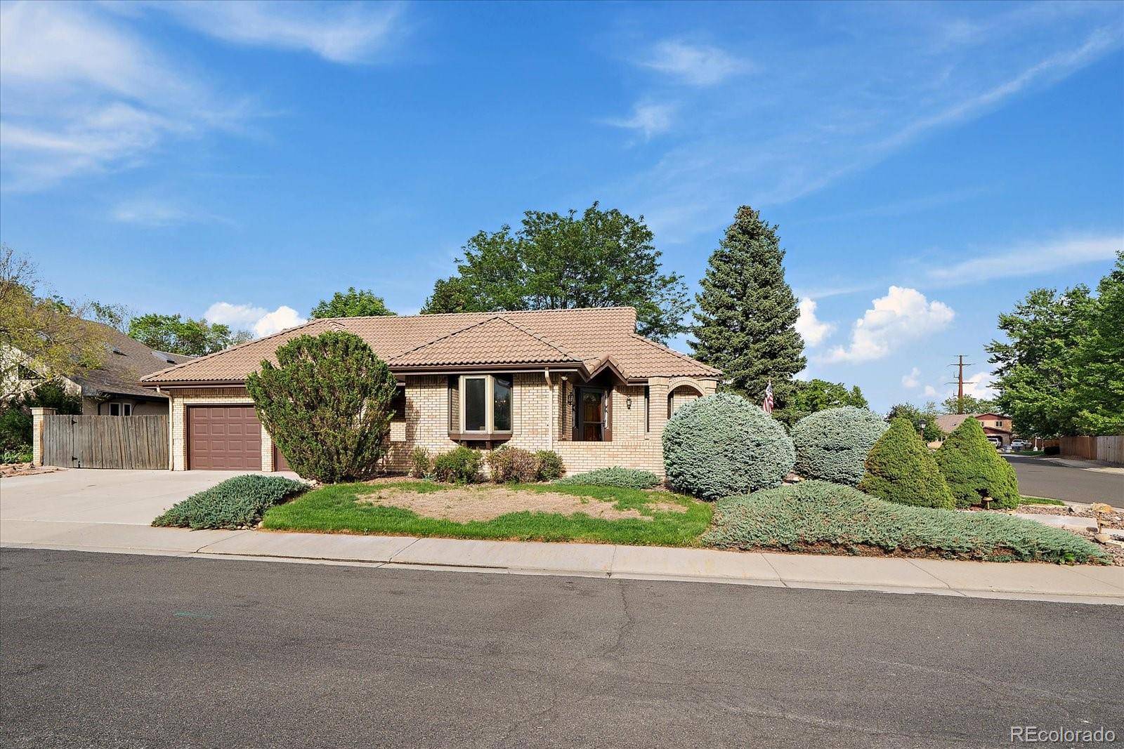 2618 Beech CIR, Longmont, CO 80503