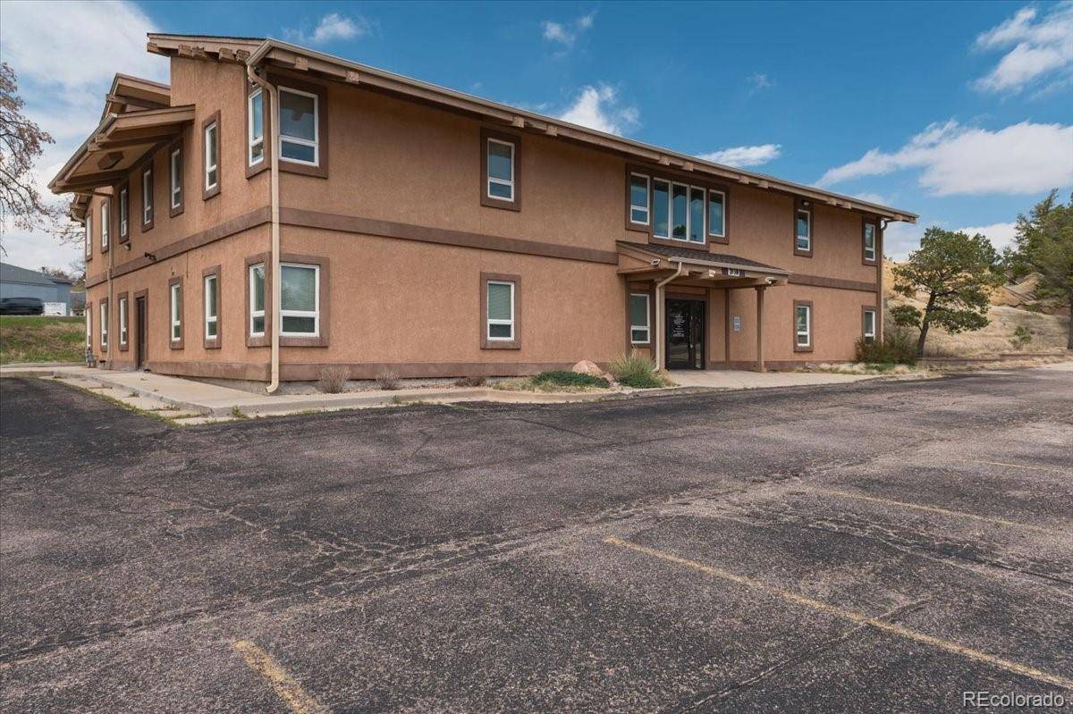 2850 W Serendipity CIR, Colorado Springs, CO 80917