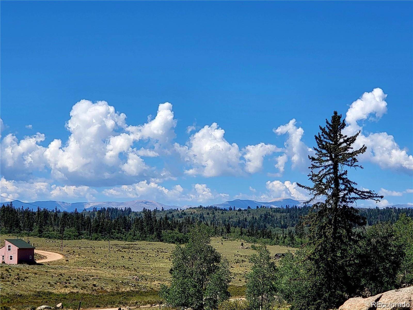 63 Longbow CT, Jefferson, CO 80456