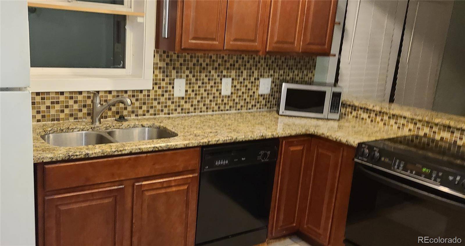 2034 S Lincoln ST, Denver, CO 80210