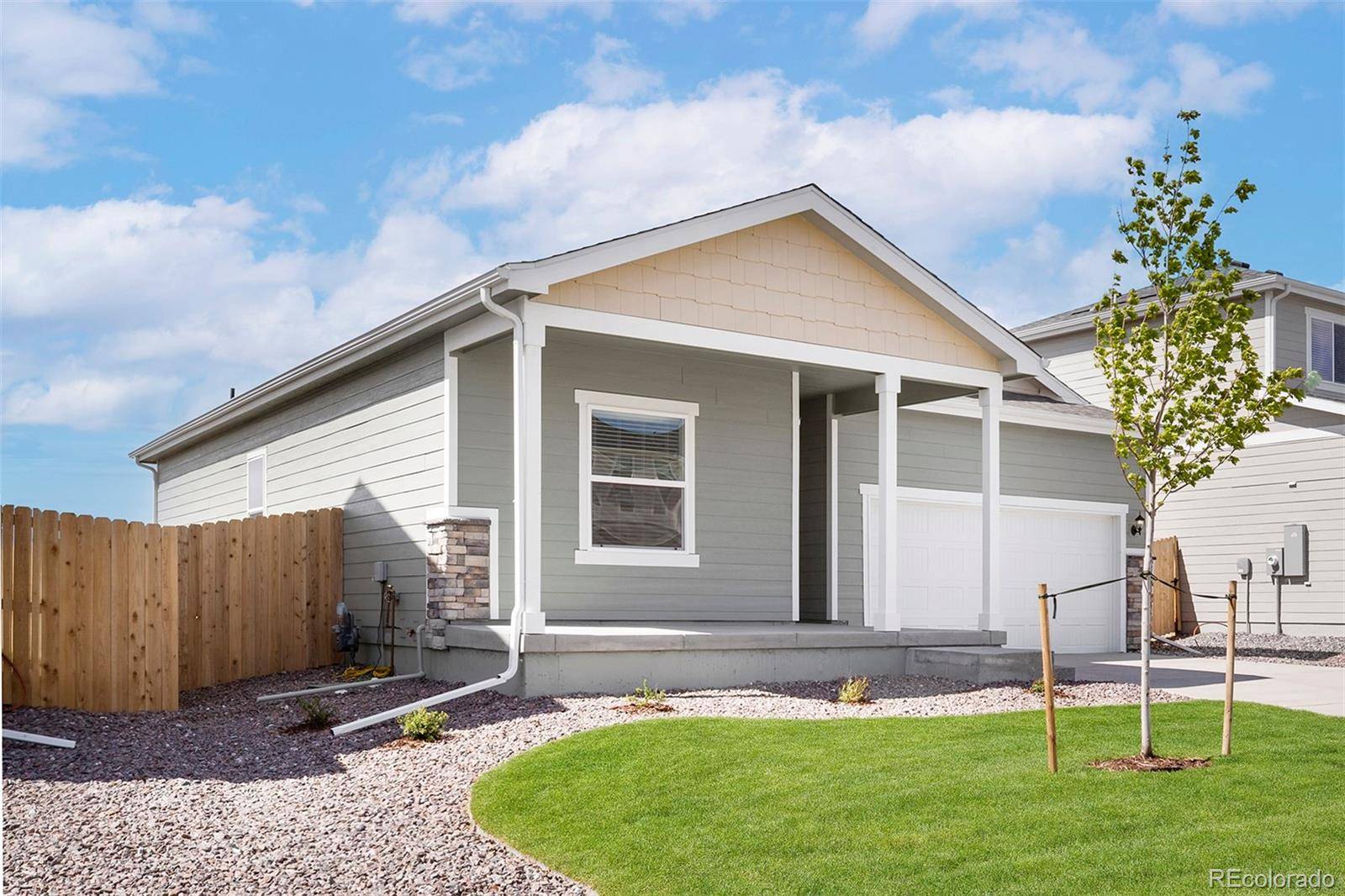 48245 Shetland DR, Bennett, CO 80102