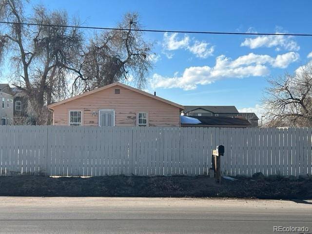 1221 S Dayton ST, Denver, CO 80247