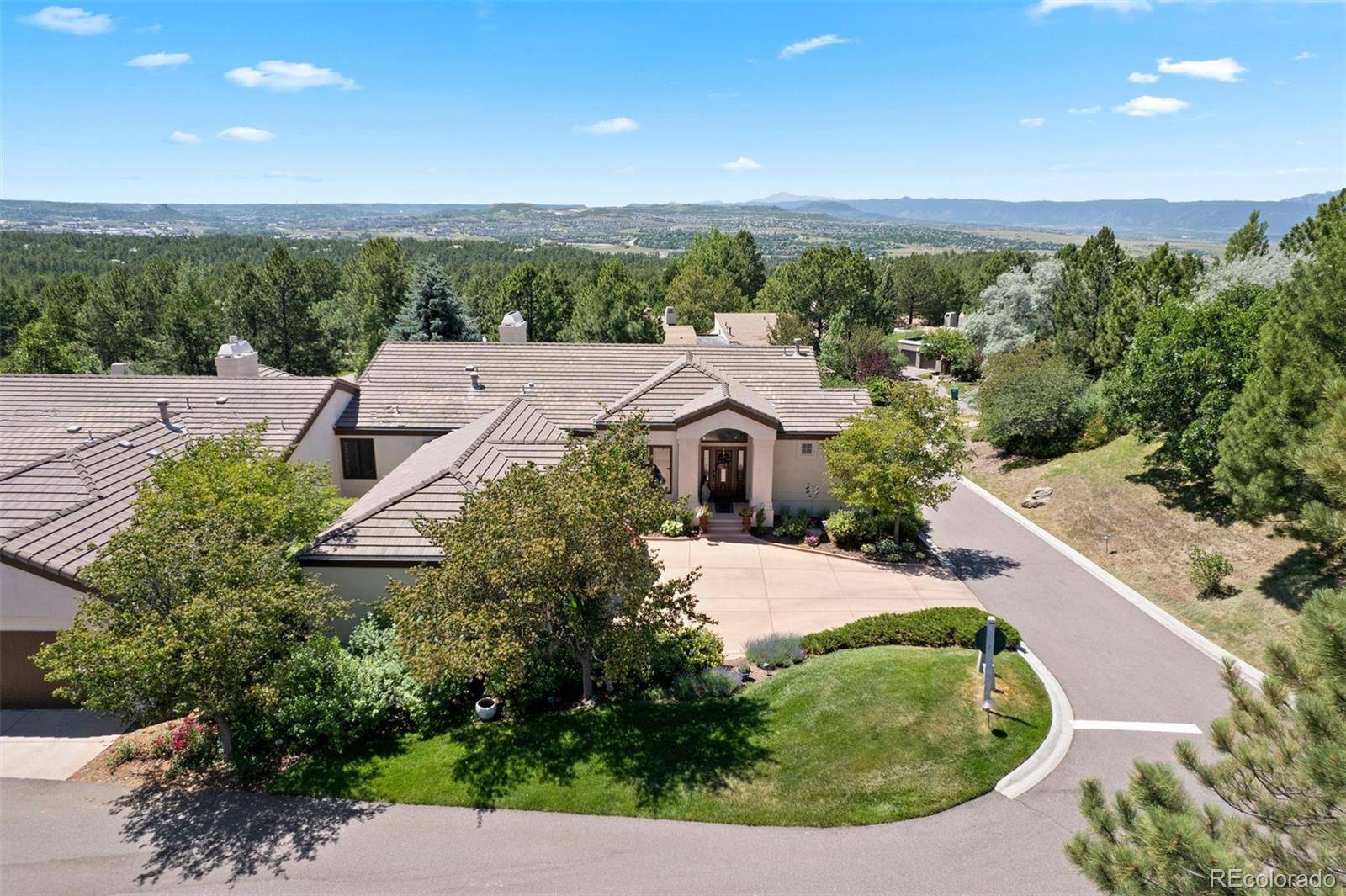 2124 Ridge Plaza DR, Castle Rock, CO 80108