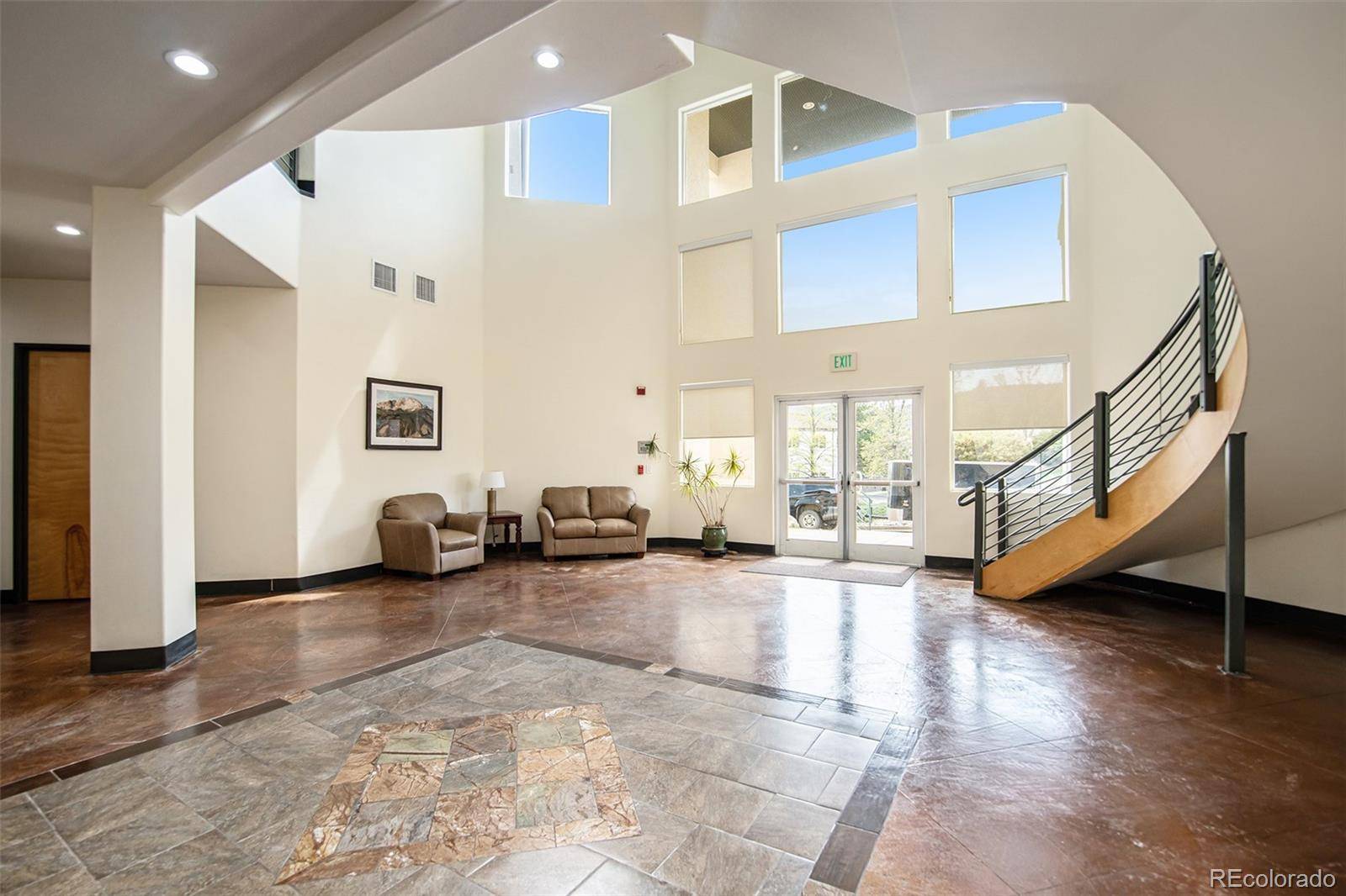 10390 Bradford RD, Littleton, CO 80127
