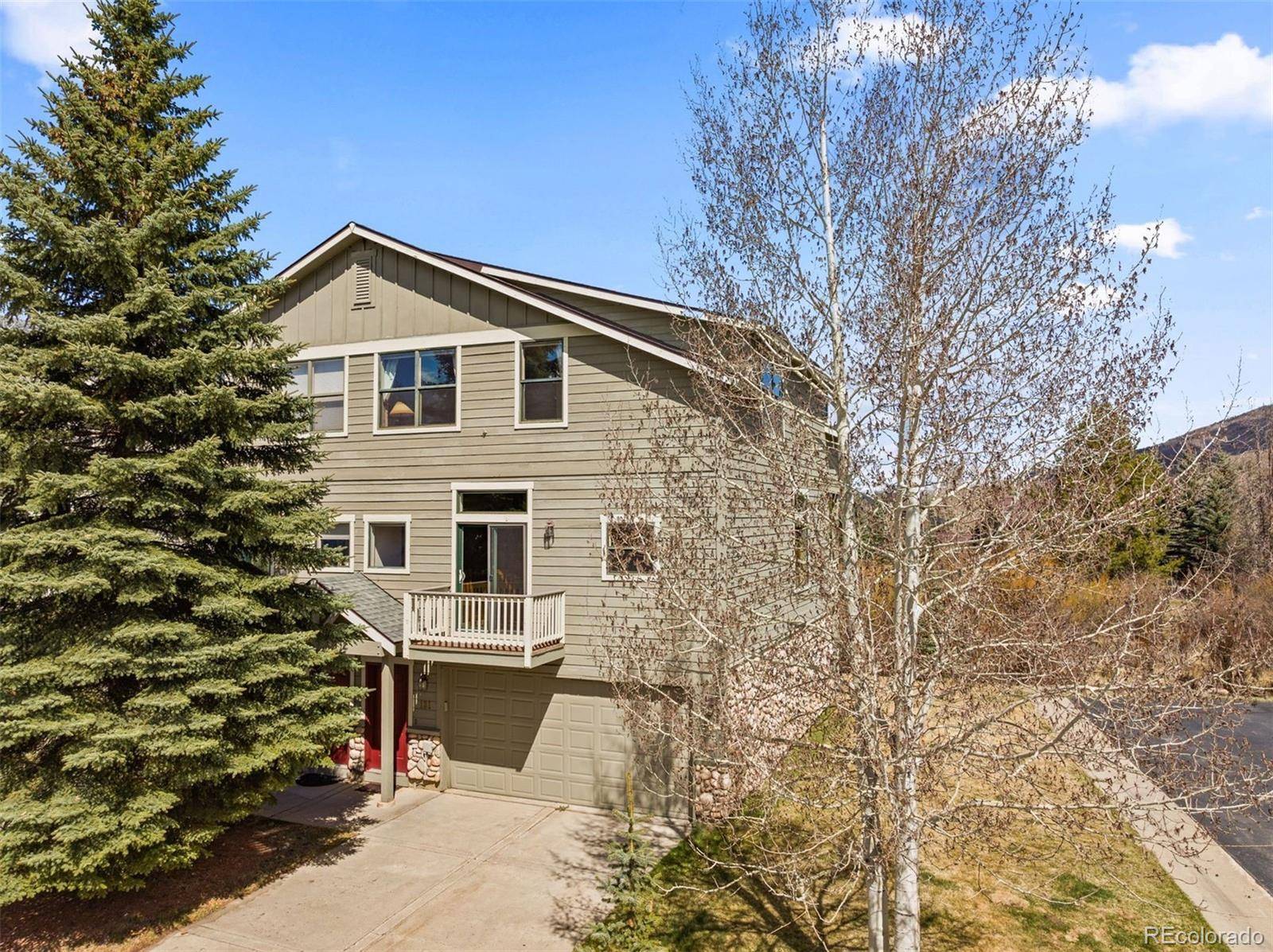 131 Creek LN, Silverthorne, CO 80498