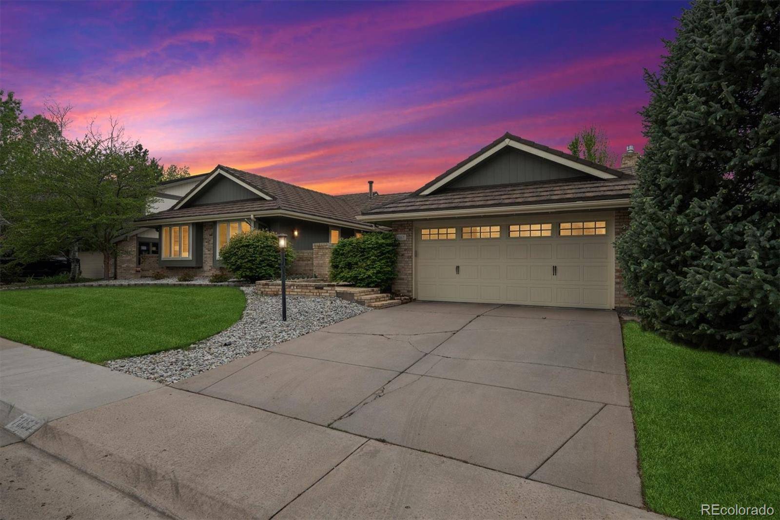 7857 S Forest ST, Centennial, CO 80122