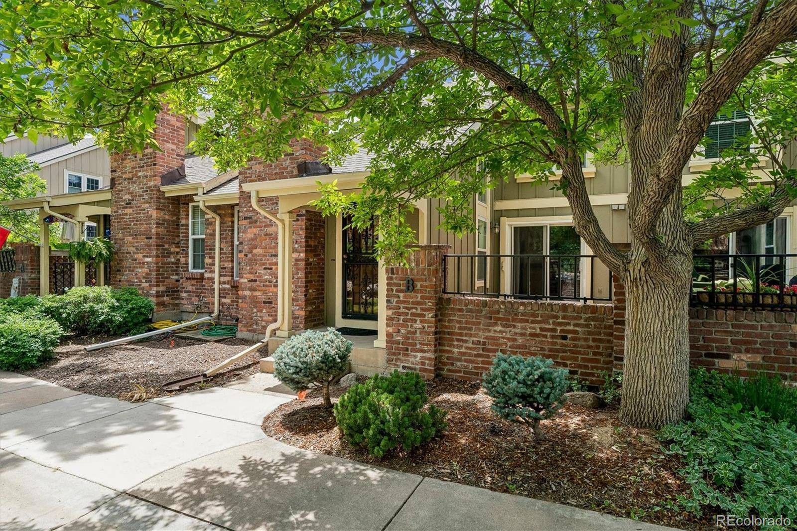 2763 W Long DR #B, Littleton, CO 80120