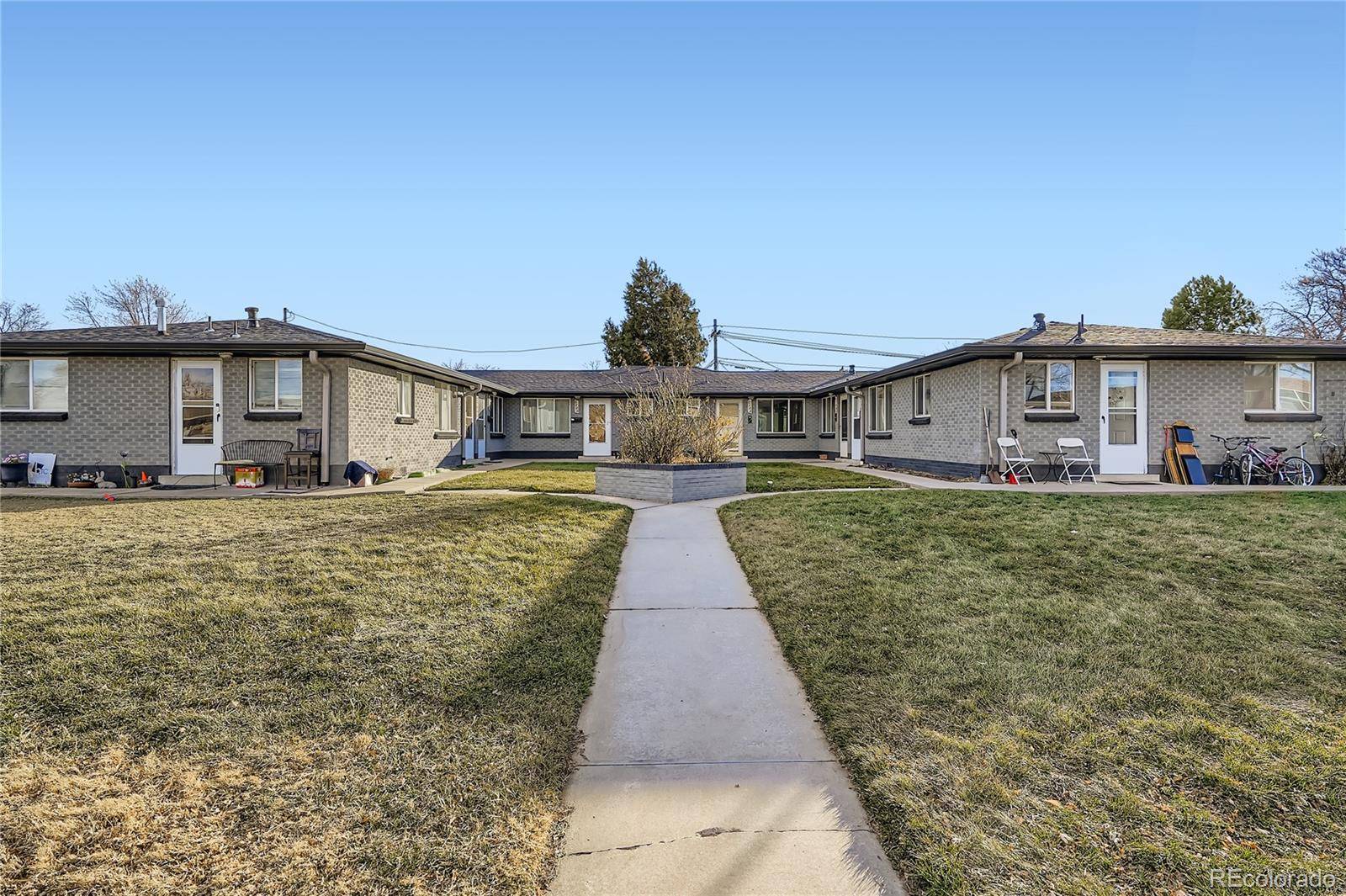 6700 W 37th PL, Wheat Ridge, CO 80033