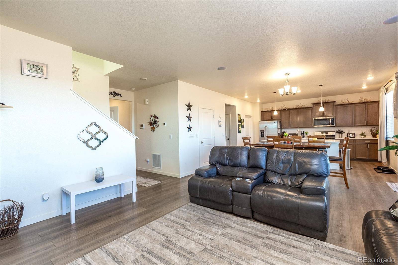 15898 Little Bluestem RD, Monument, CO 80132