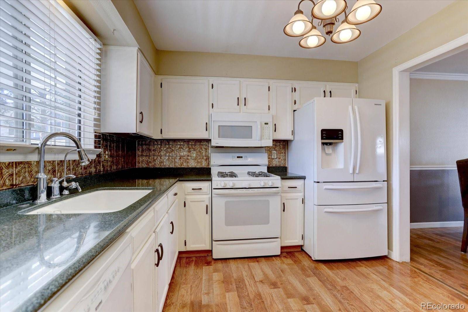 9956 W Progress PL, Littleton, CO 80123