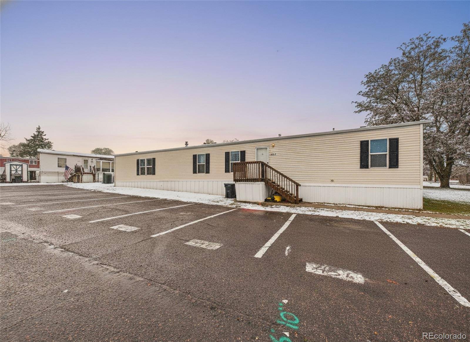 4211 E 100th AVE, Thornton, CO 80229
