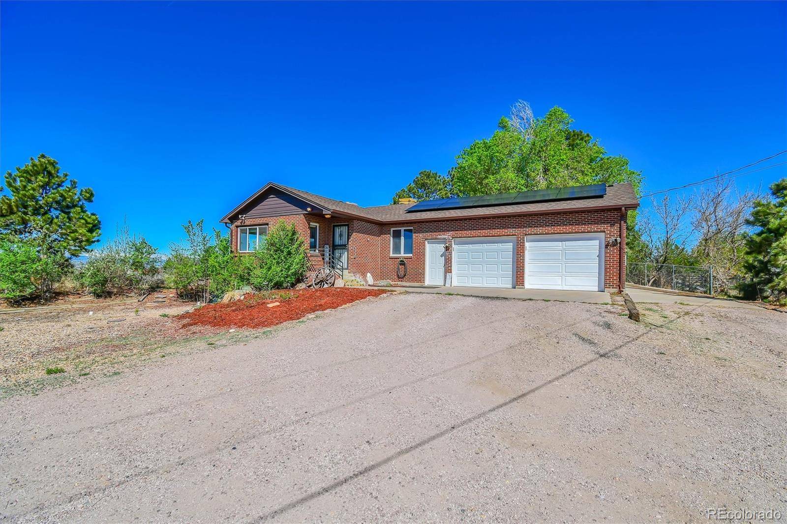 6785 S Pitkin ST, Foxfield, CO 80016