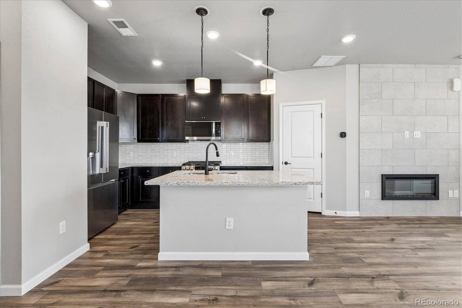 516 Luton DR, Castle Pines, CO 80108