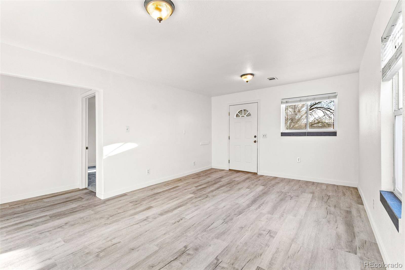 6743 King ST, Denver, CO 80221