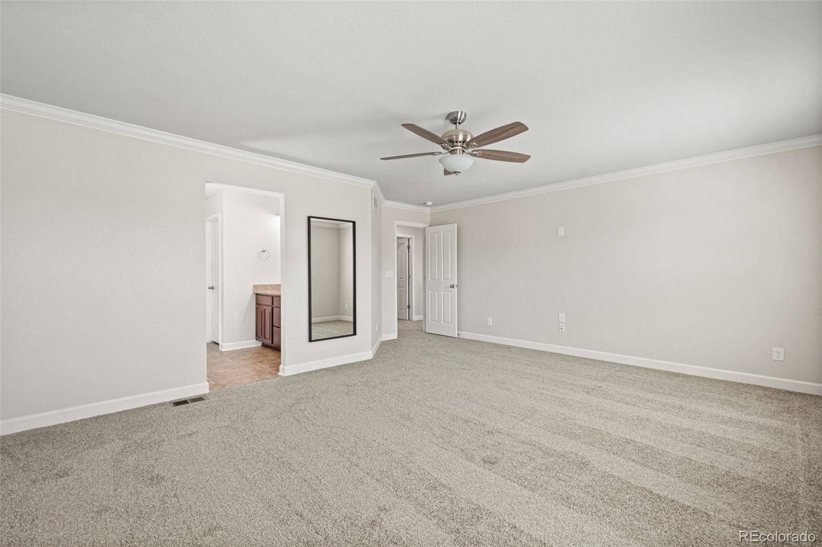 1375 Morningview LN, Castle Rock, CO 80109