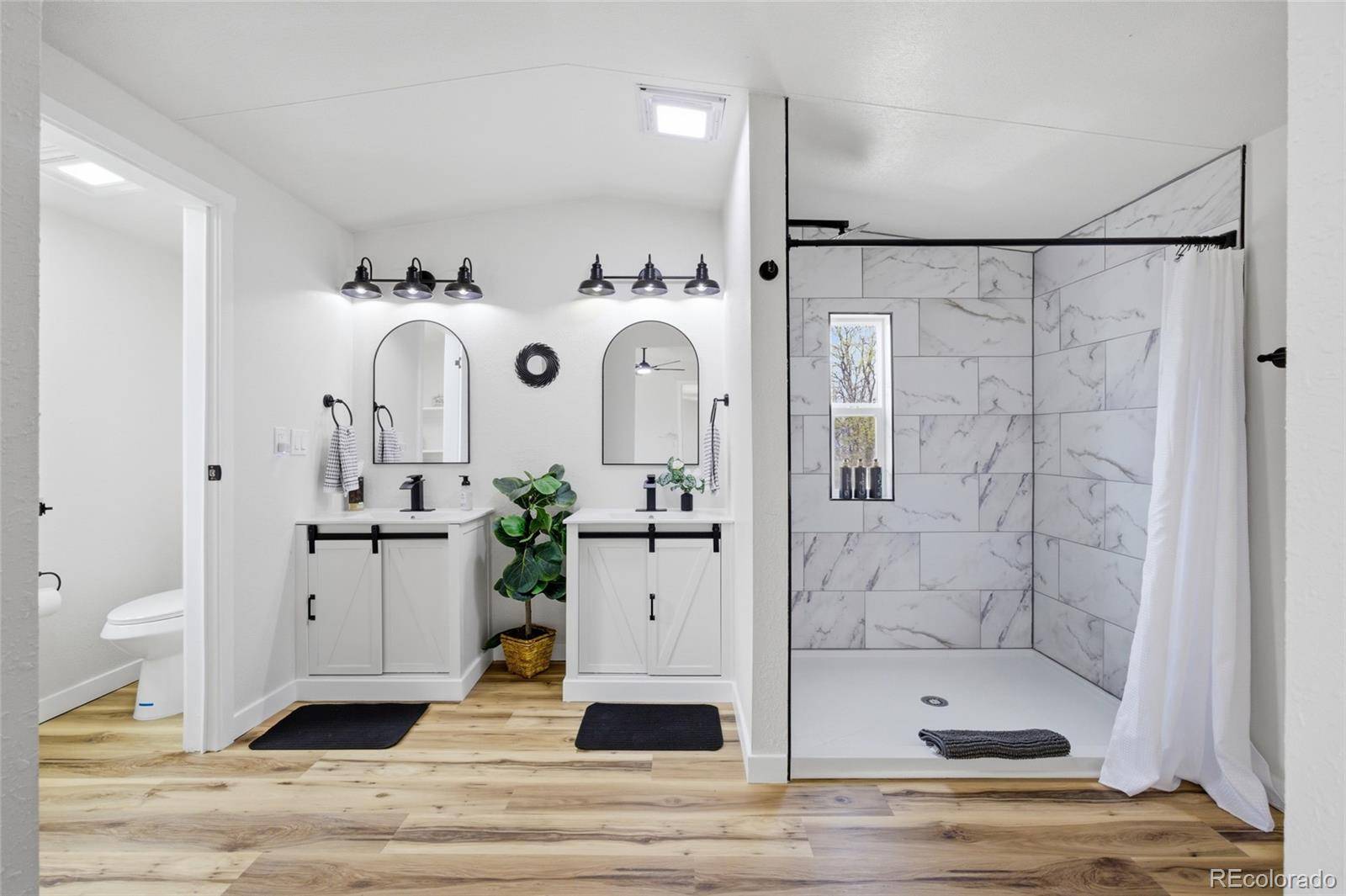 2551 W 92nd AVE, Federal Heights, CO 80260