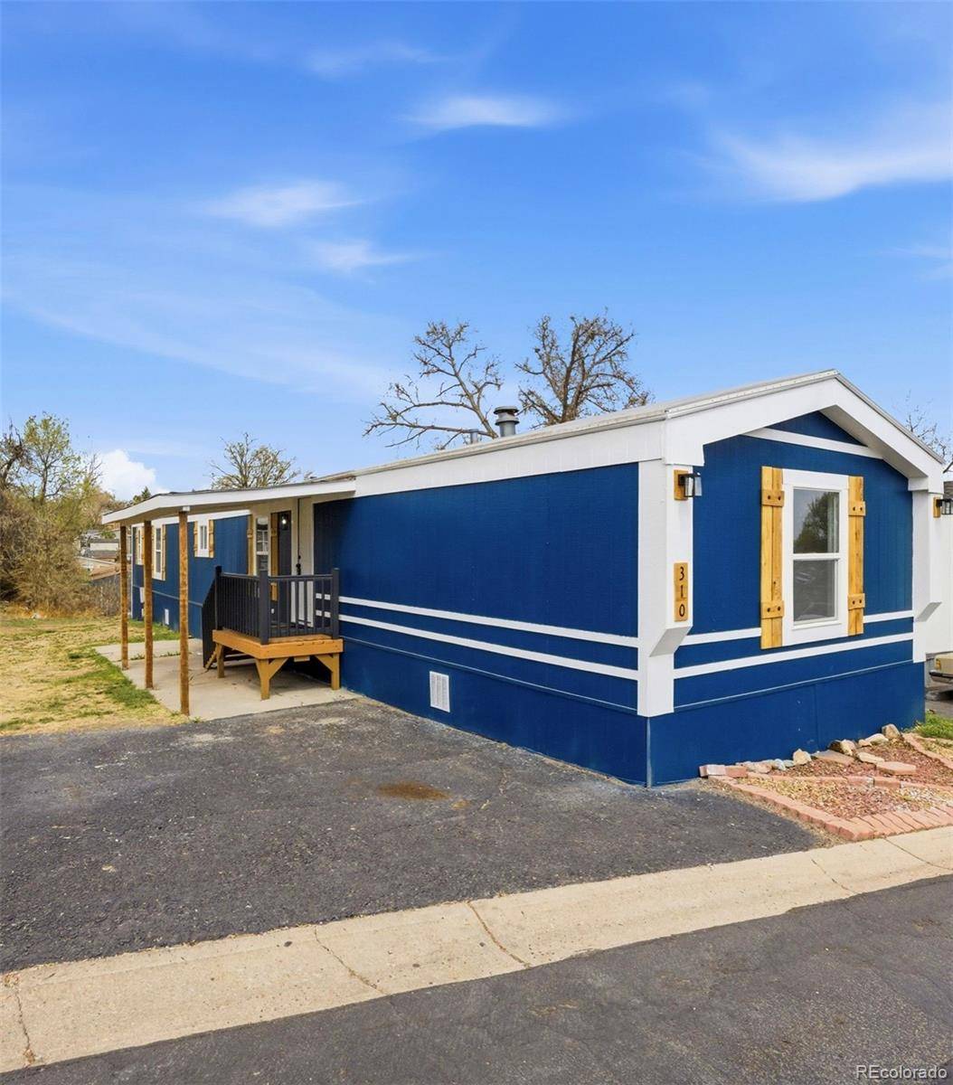 2551 W 92nd AVE, Federal Heights, CO 80260
