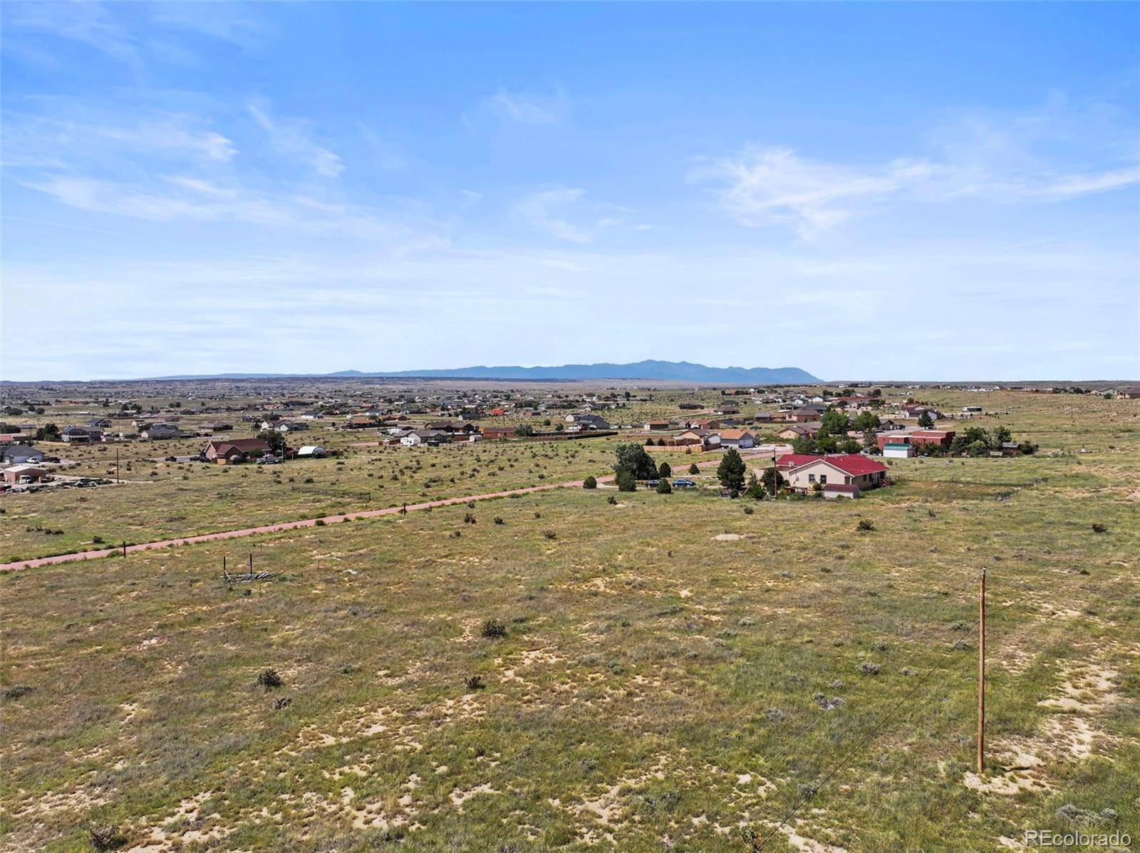1126 N Red Granite LN, Pueblo West, CO 81007