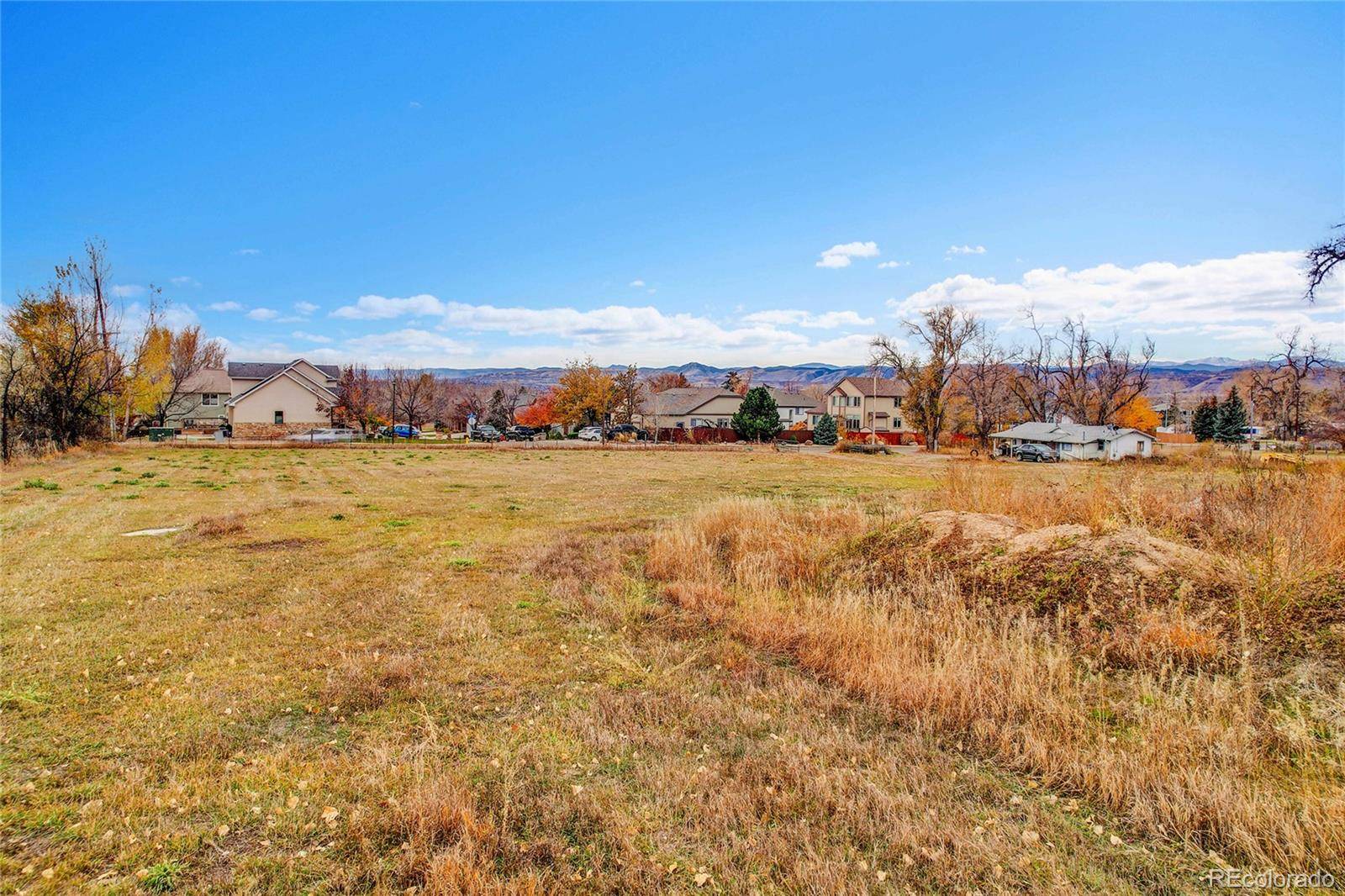 9909 W 70th AVE, Arvada, CO 80004