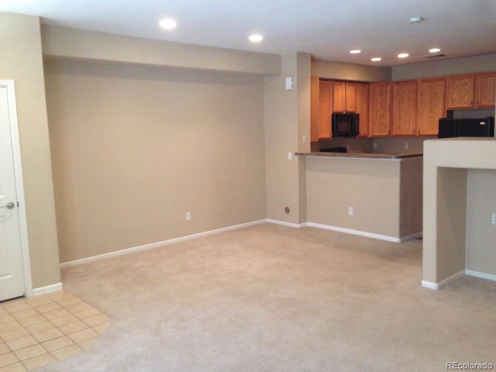1381 Royal Troon DR, Castle Rock, CO 80104