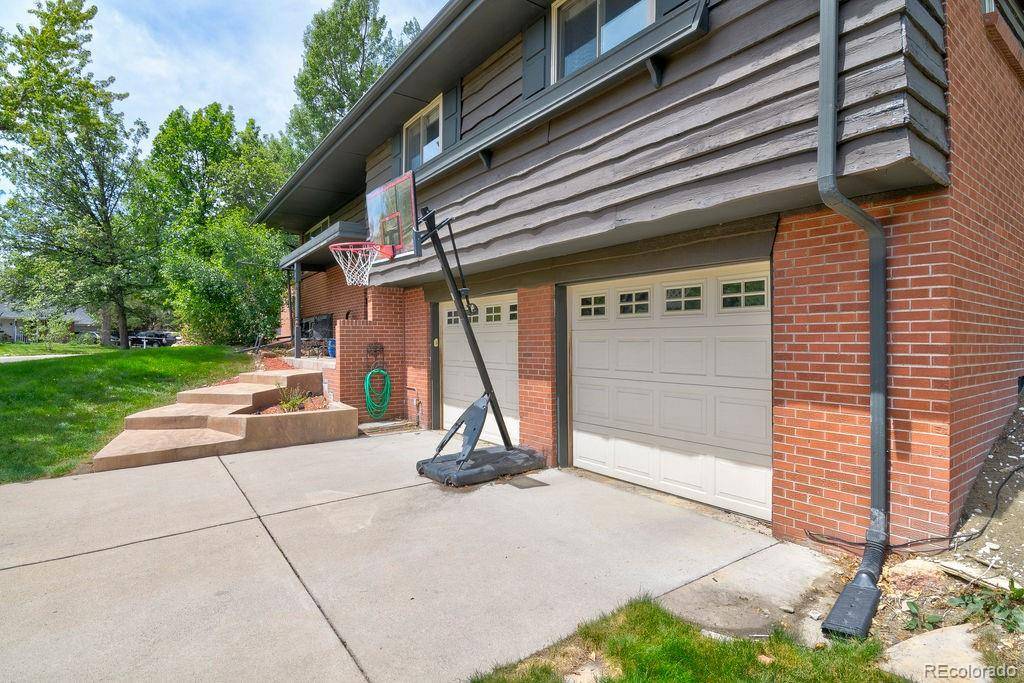 2987 Routt CIR, Lakewood, CO 80215