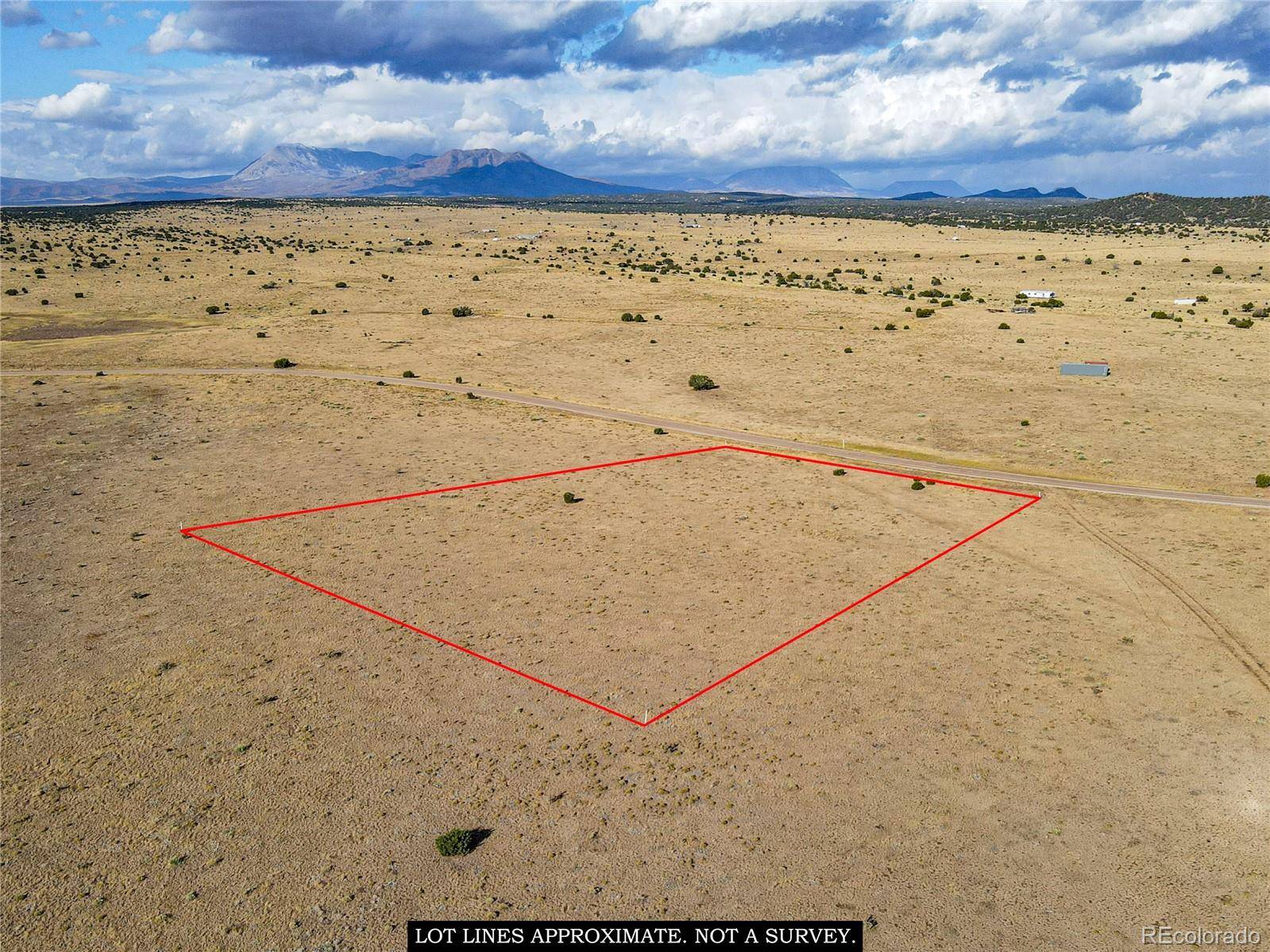 La Deora BLVD, Walsenburg, CO 81089