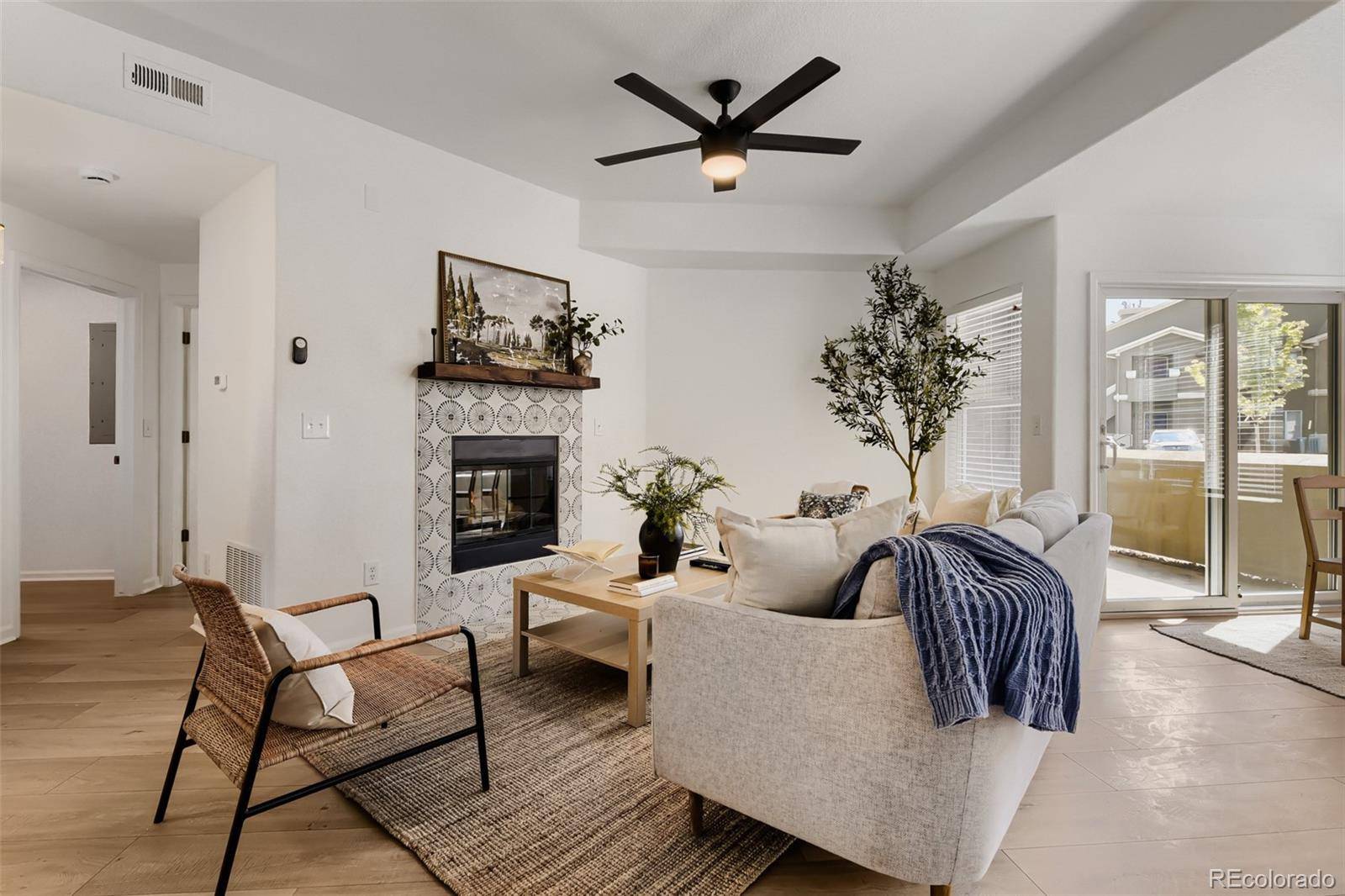 4799 Copeland CIR #101, Highlands Ranch, CO 80126