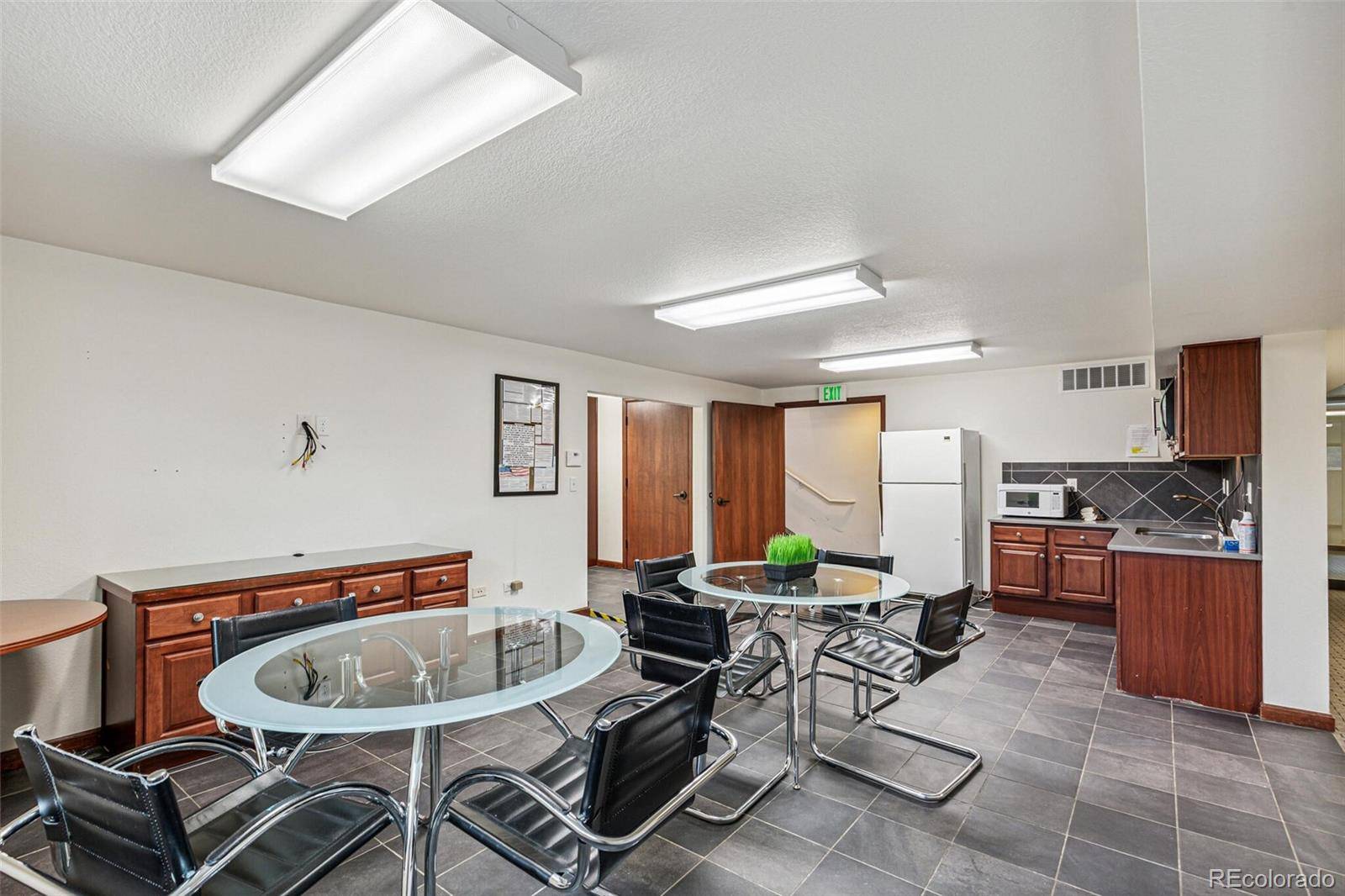 8687 W 108th AVE, Broomfield, CO 80021