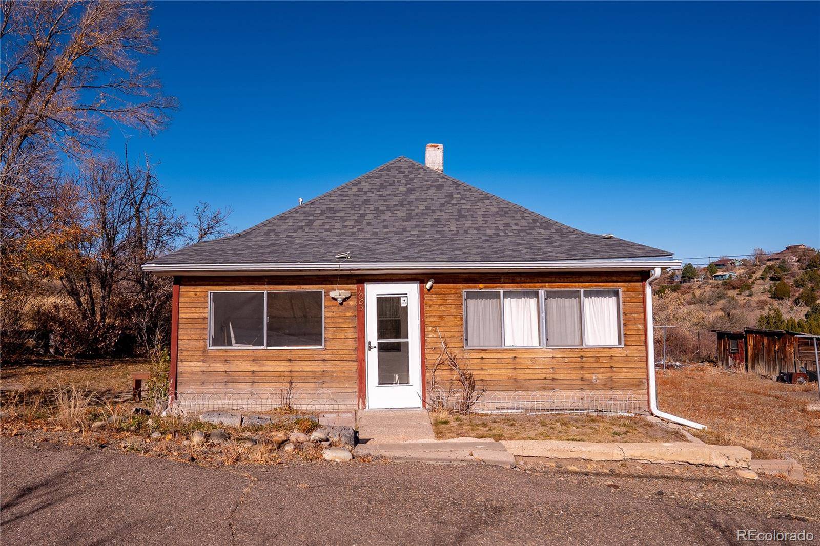 1005 E 4th ST, Trinidad, CO 81082