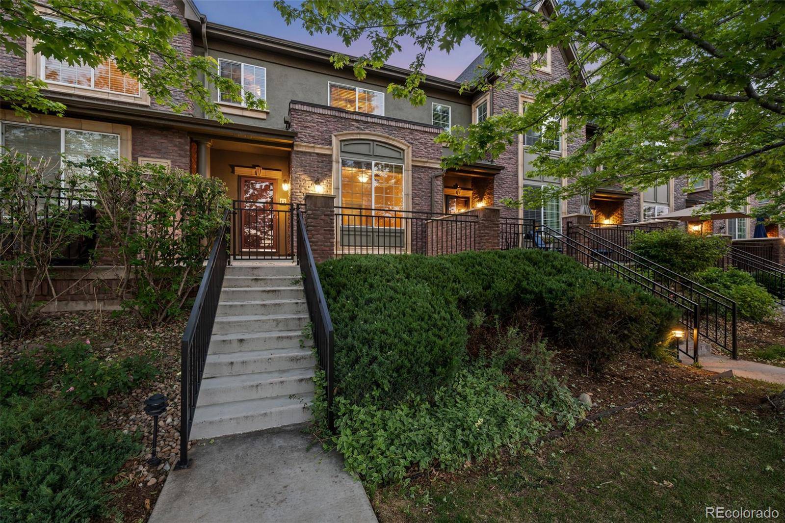 580 Green Ash ST #G, Littleton, CO 80129