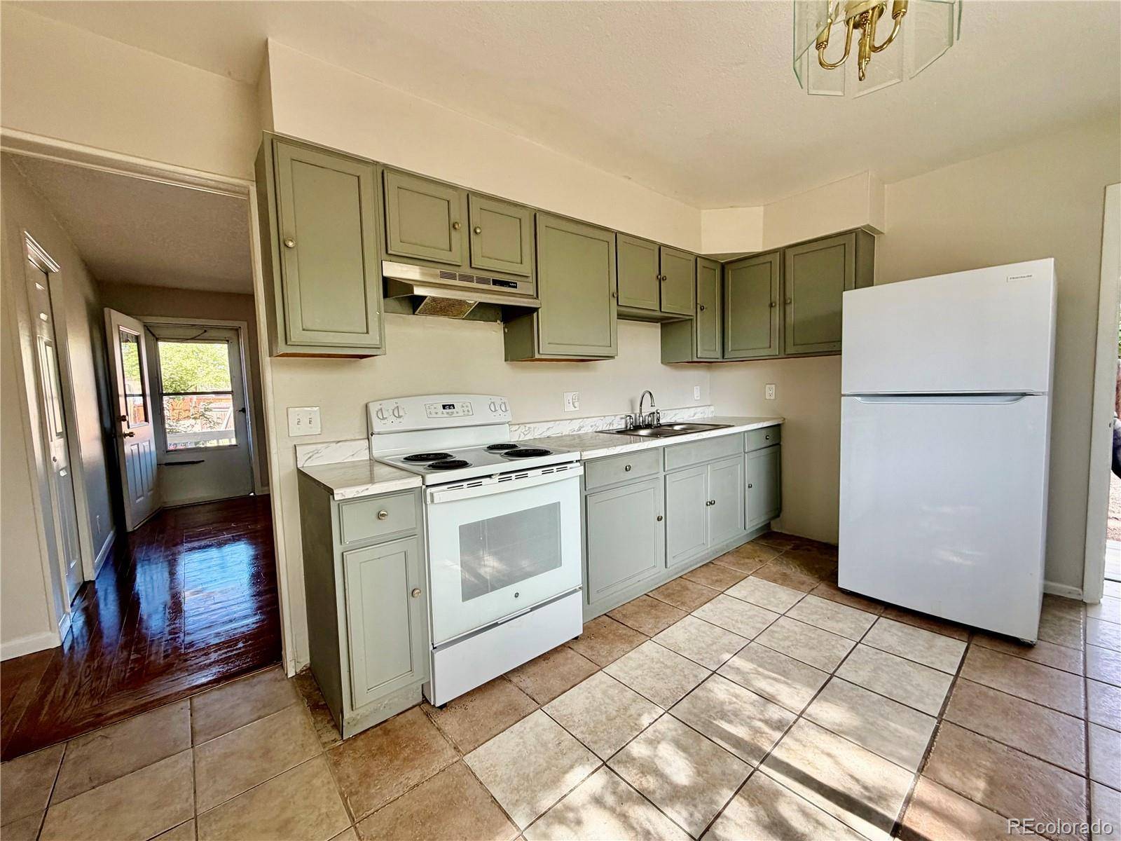 14764 March DR, Denver, CO 80239