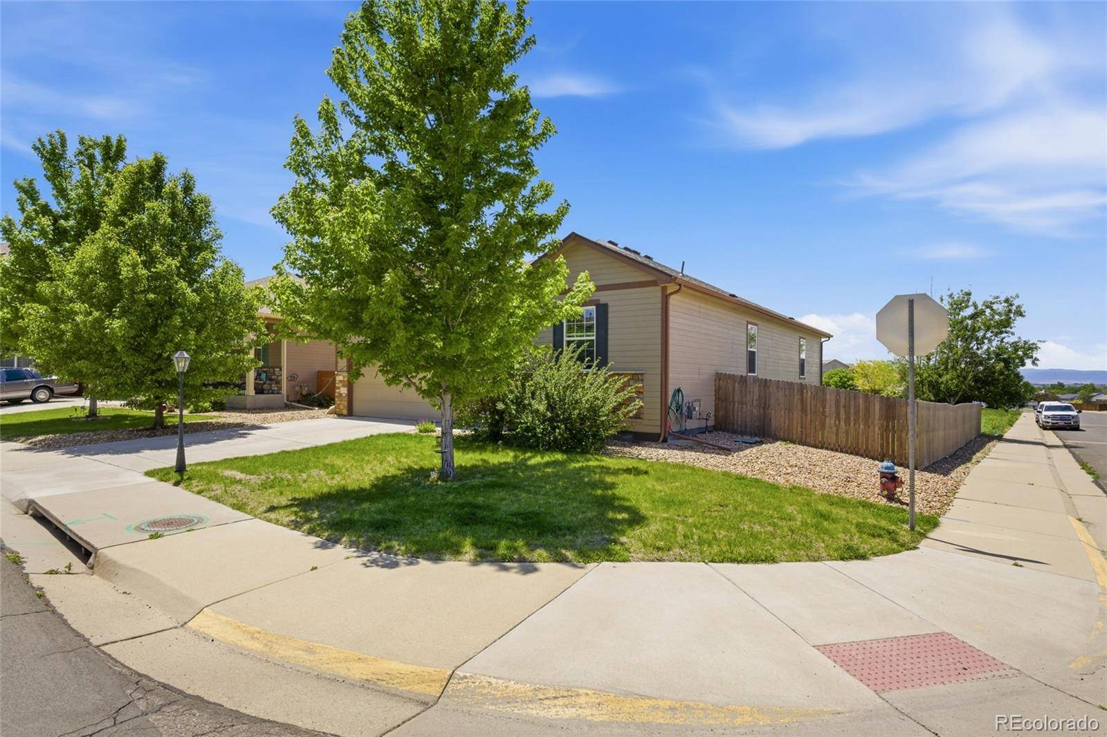 481 Clubhouse DR, Fort Lupton, CO 80621