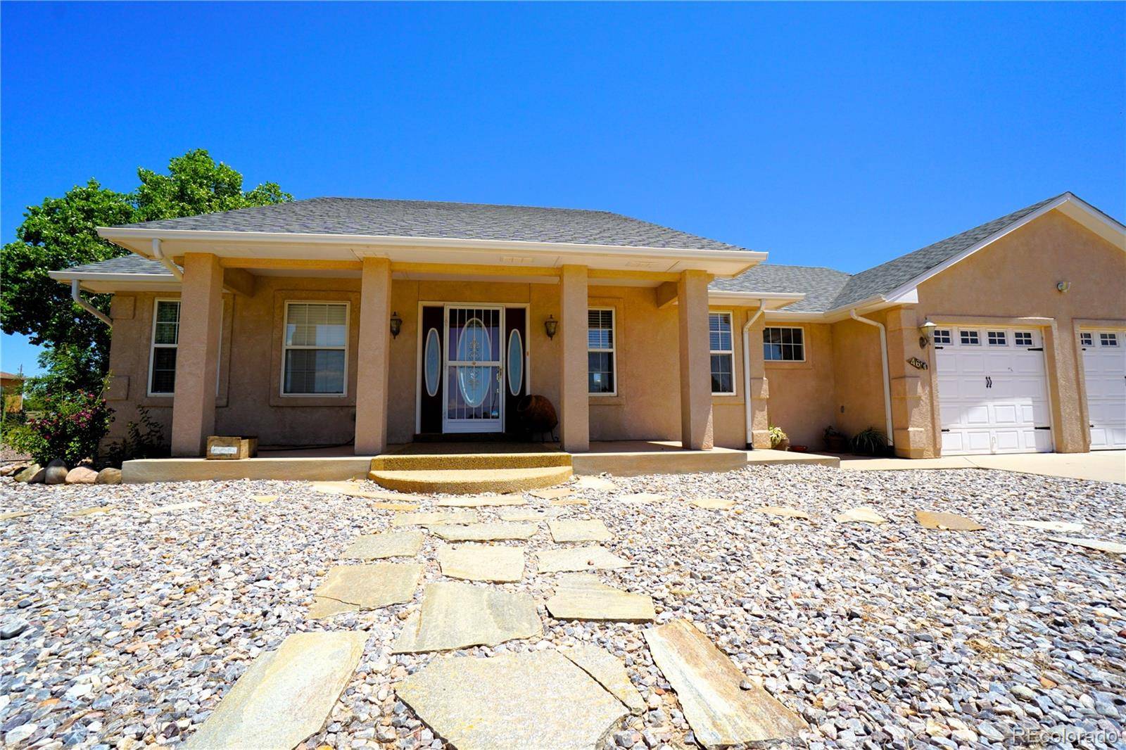 461 E Fredonia DR, Pueblo, CO 81007