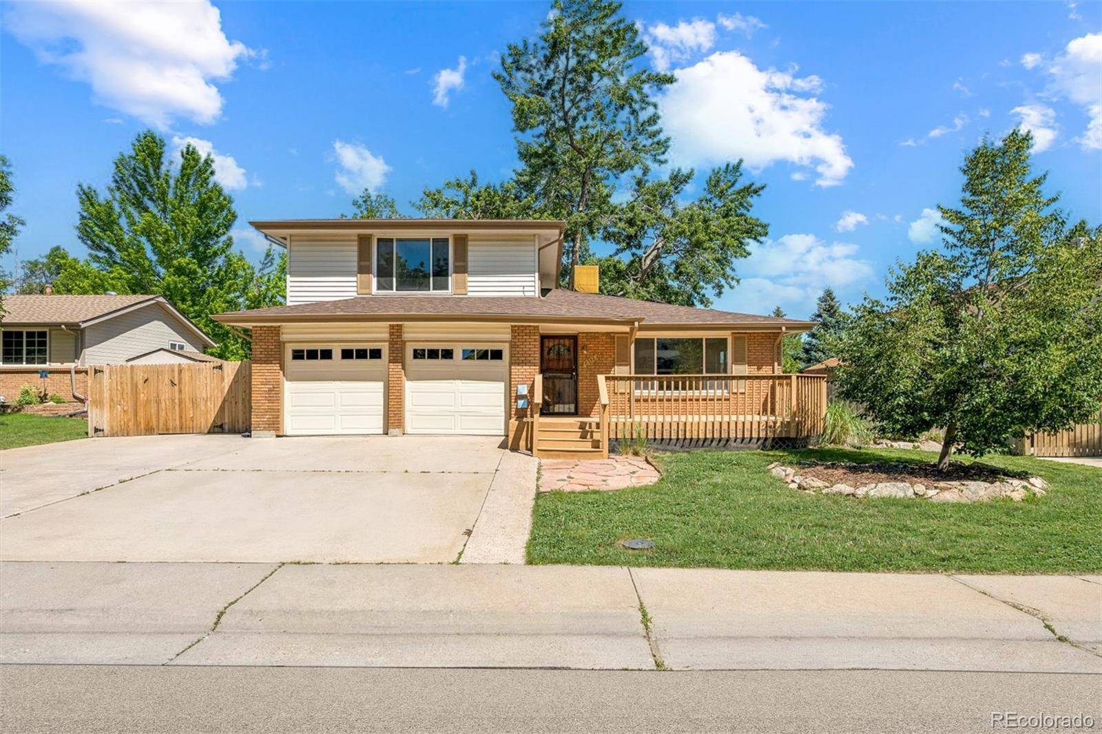 8352 Yarrow CT, Arvada, CO 80005