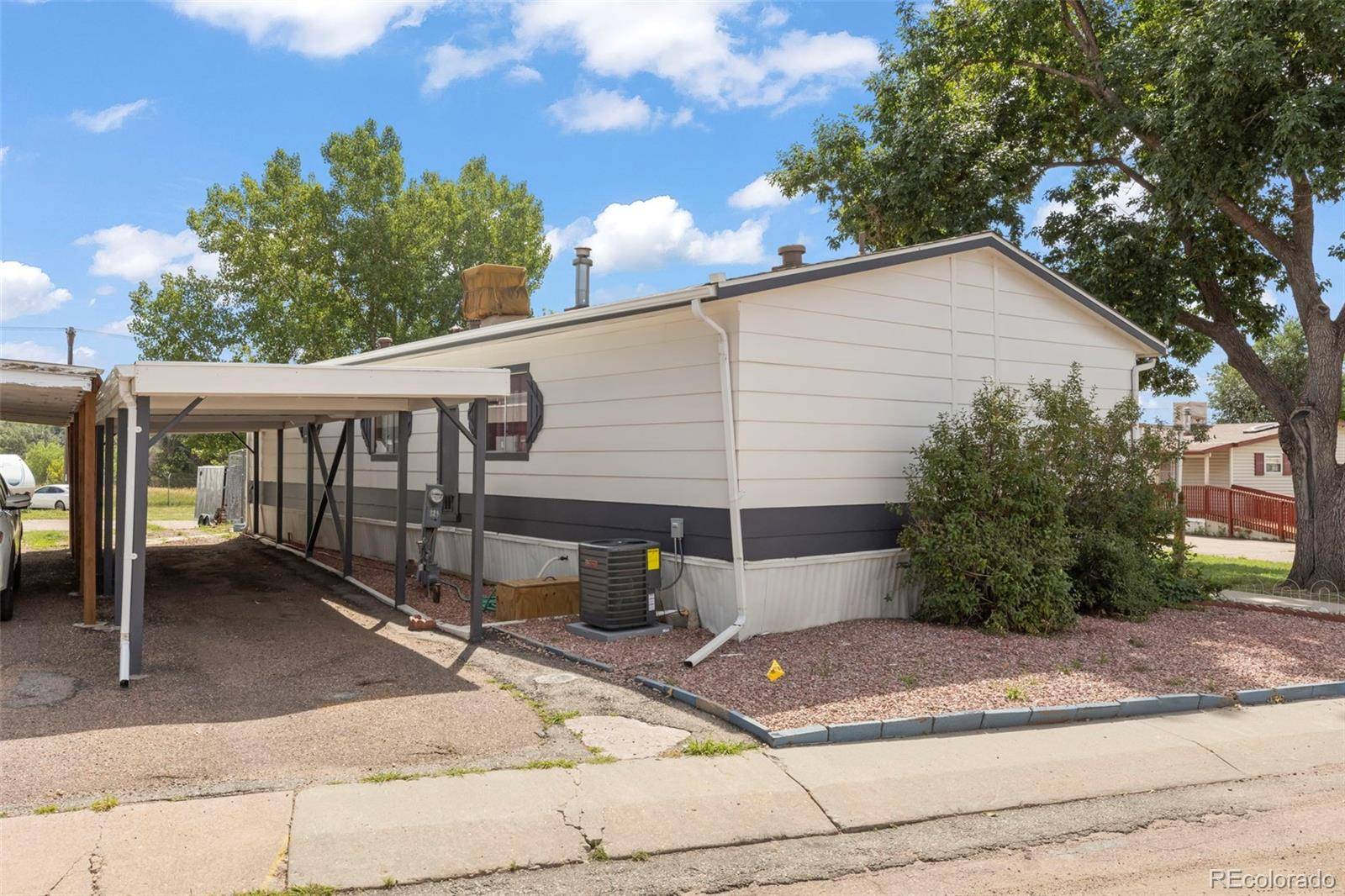 3405 Sinton RD, Colorado Springs, CO 80907
