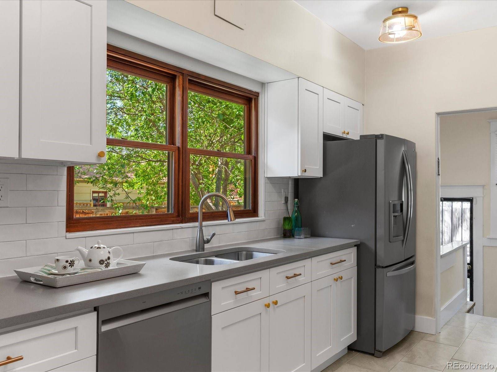 2265 Ivanhoe ST, Denver, CO 80207