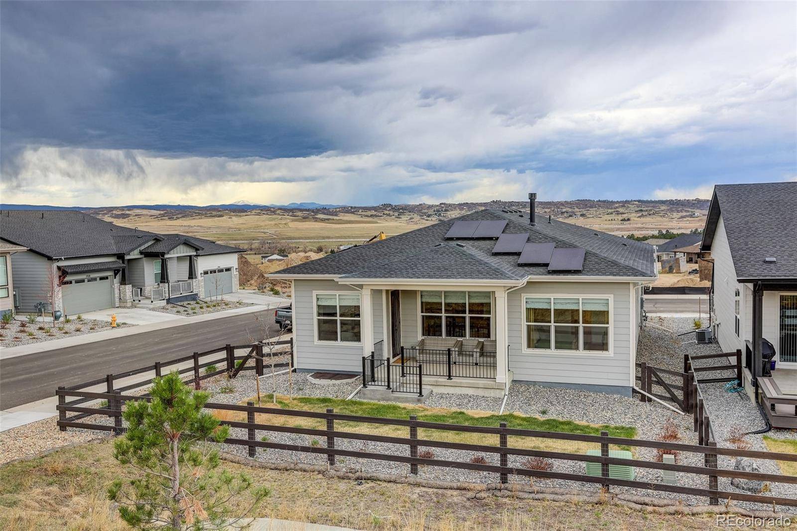 4 Leafy Aster LN, Castle Rock, CO 80104