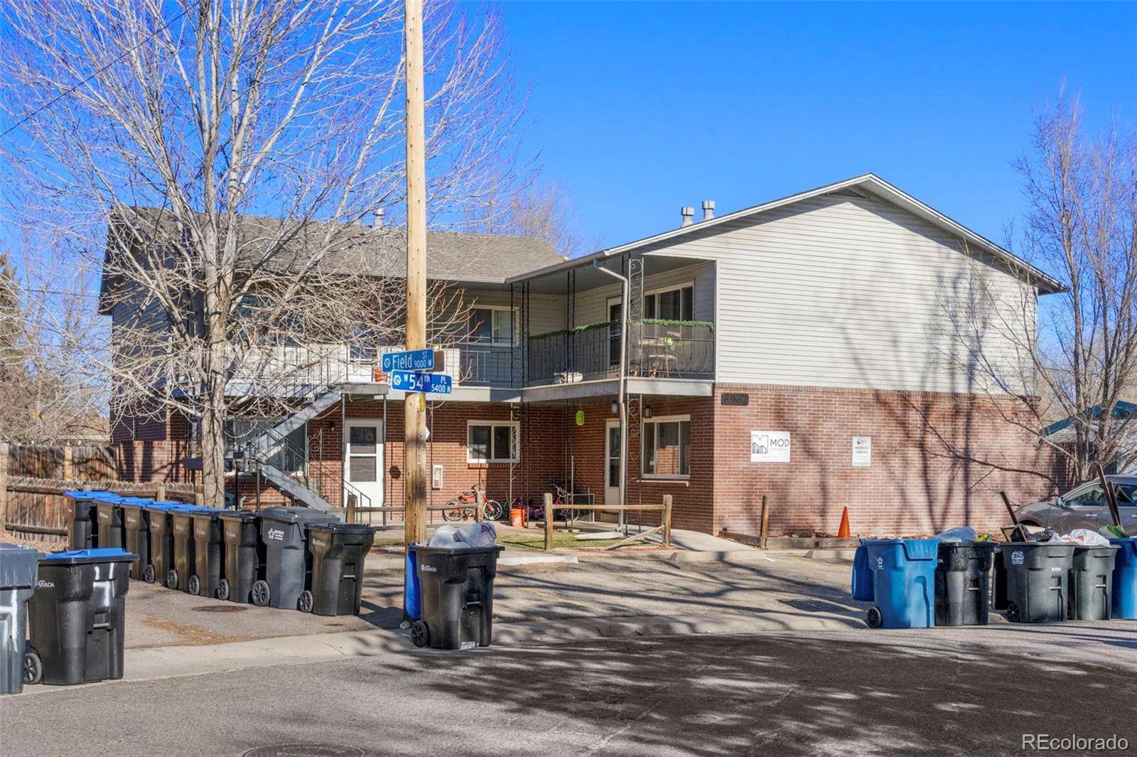 8967 W 54th PL, Arvada, CO 80002