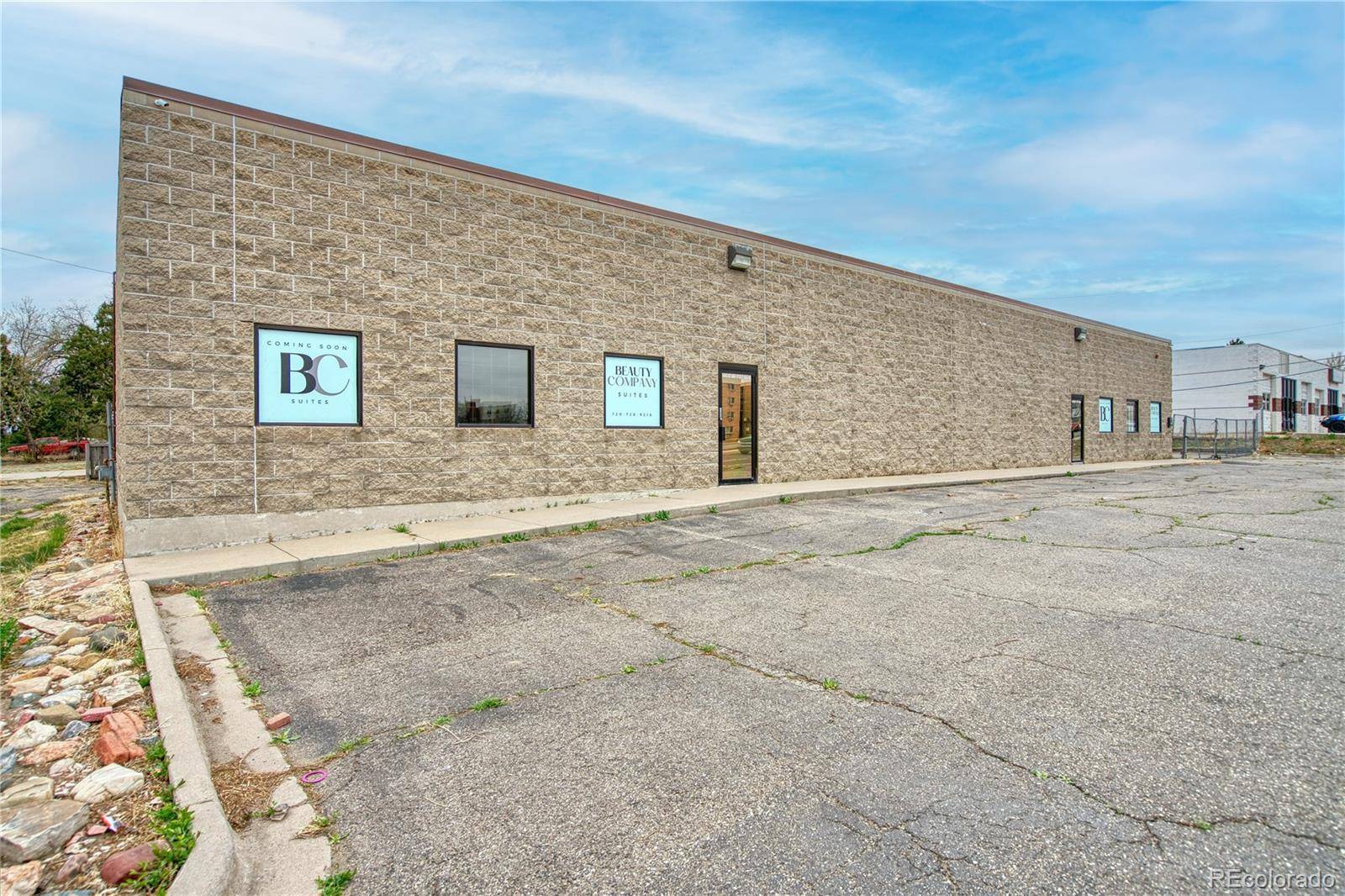 1400 W 70th AVE, Denver, CO 80221