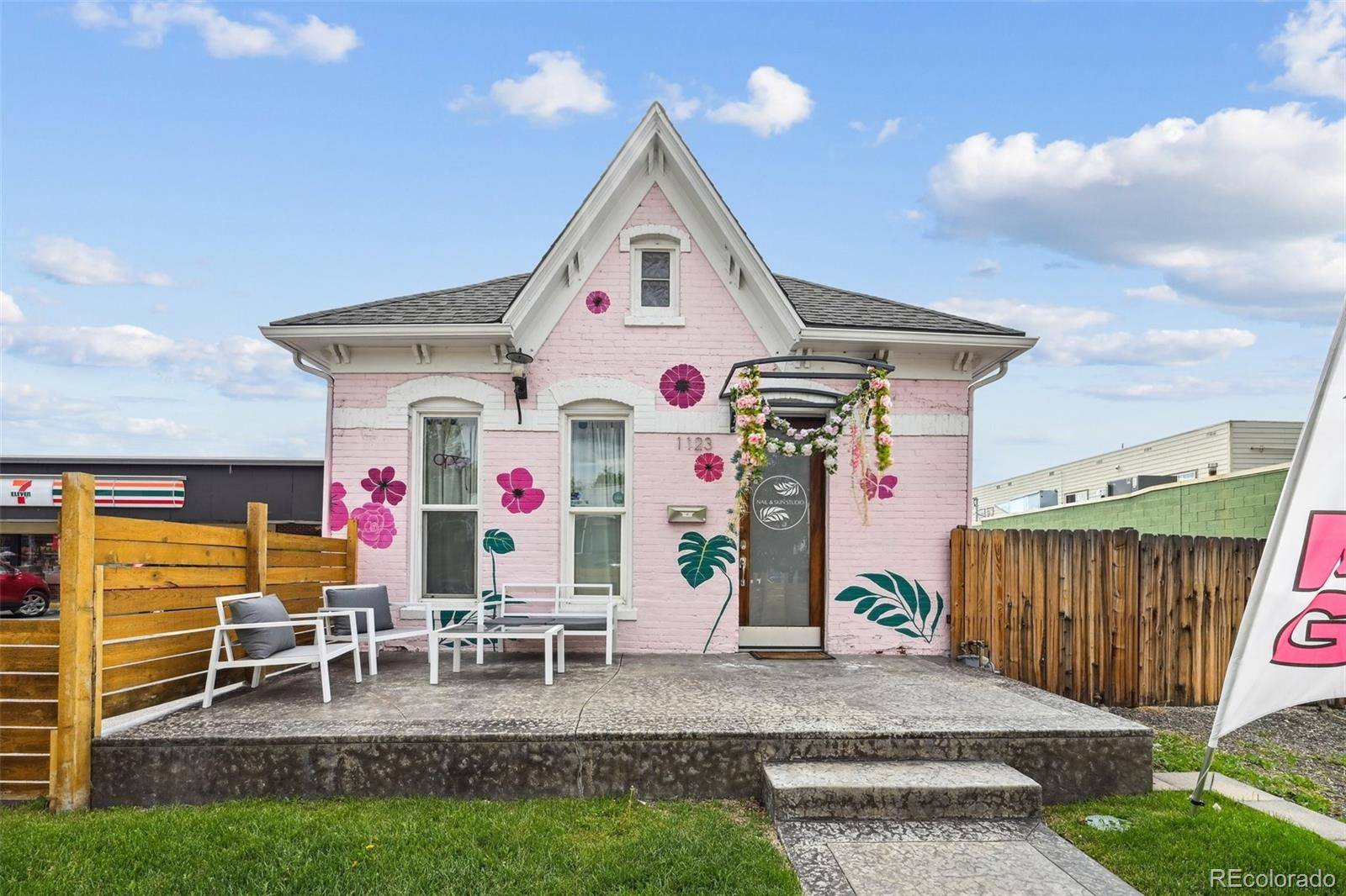 1123-1125 Santa Fe DR, Denver, CO 80204