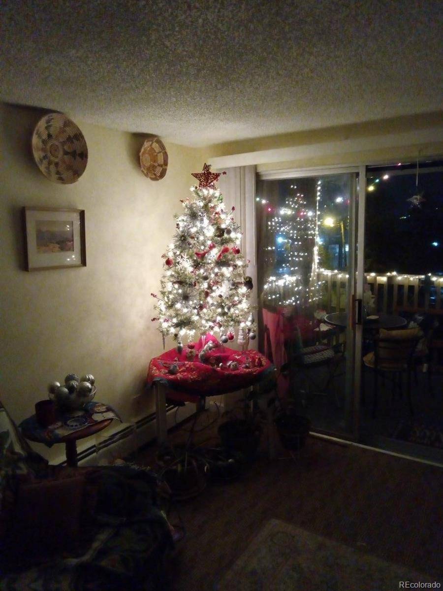1300 S Parker RD #305, Denver, CO 80231