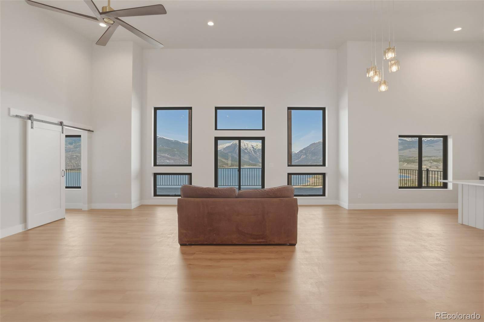 275 Rainbow DR, Twin Lakes, CO 81251